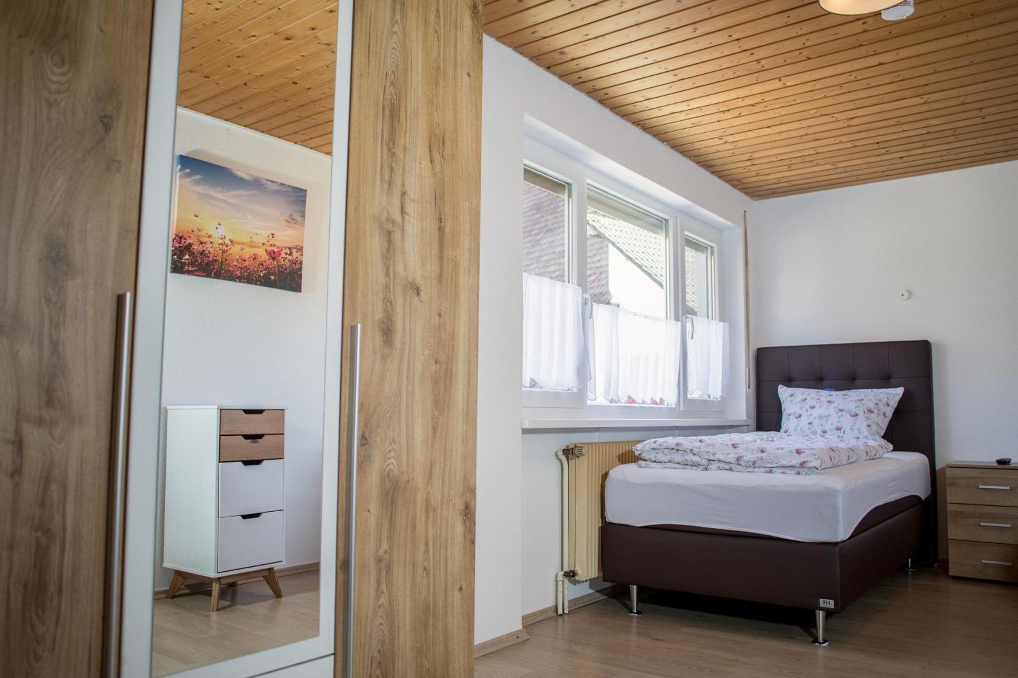 Gasthaus Kranz Lausheim Room photo